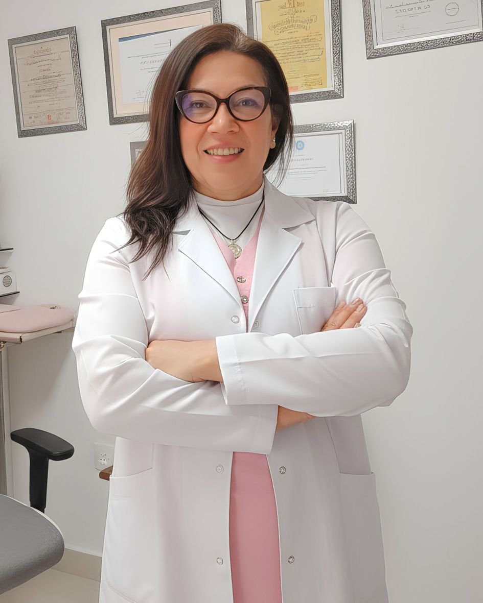 Dra. Nabeli Díaz Calanche en su consulta